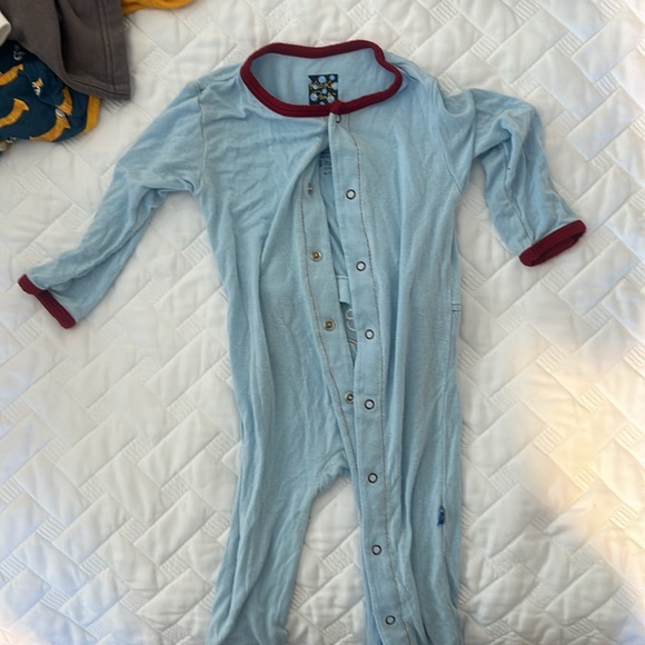 Kickee Valentines coverall - Picture 2 of 3